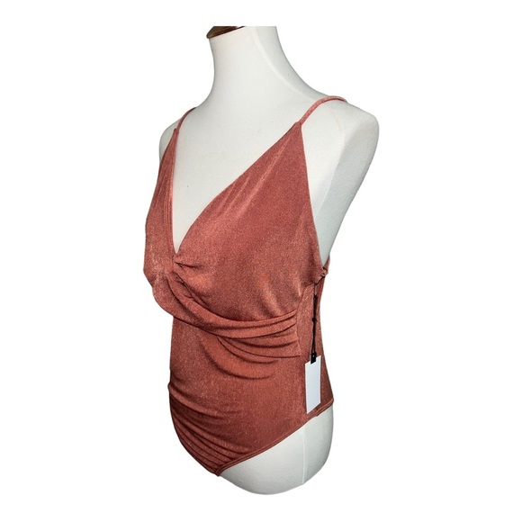 ASTR The Label Size XL Crossover Bodysuit Slinky Rust Color NEW Adjustable Twist - Picture 3 of 9